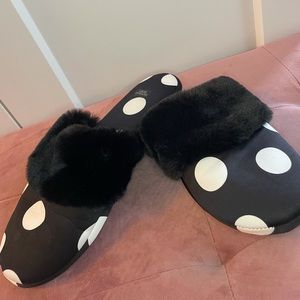 Victoria’s Secret polka dot satin and fur slippers w/ gift bag